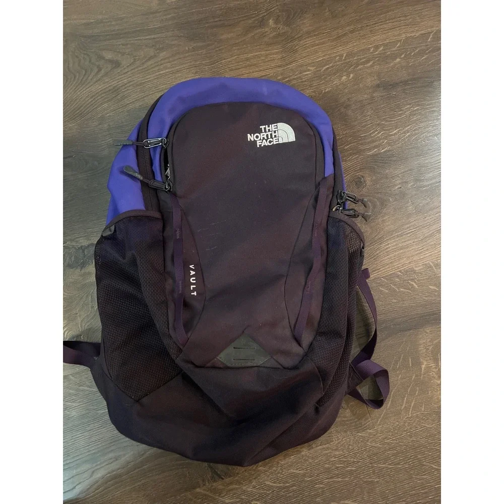 The North Face Vault Backpack Purple Black FlexVent Laptop Sleeve Daypack